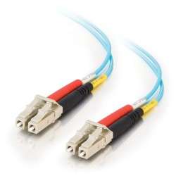 C2G Câble de raccordement en fibres optiques multimodes LC-LC 50/125 OM3 Duplex PVC LSZH 10 Gbit de 2 M - Aqua - 1